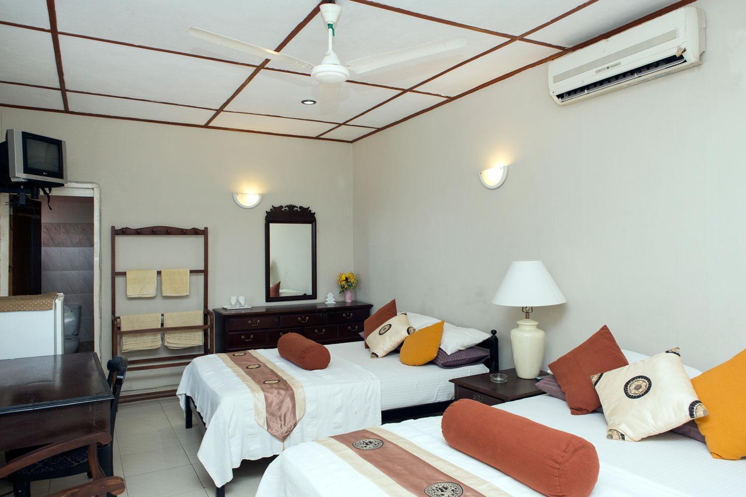 Ranveli Beach Hotel Dehiwala-Mount Lavinia Zewnętrze zdjęcie