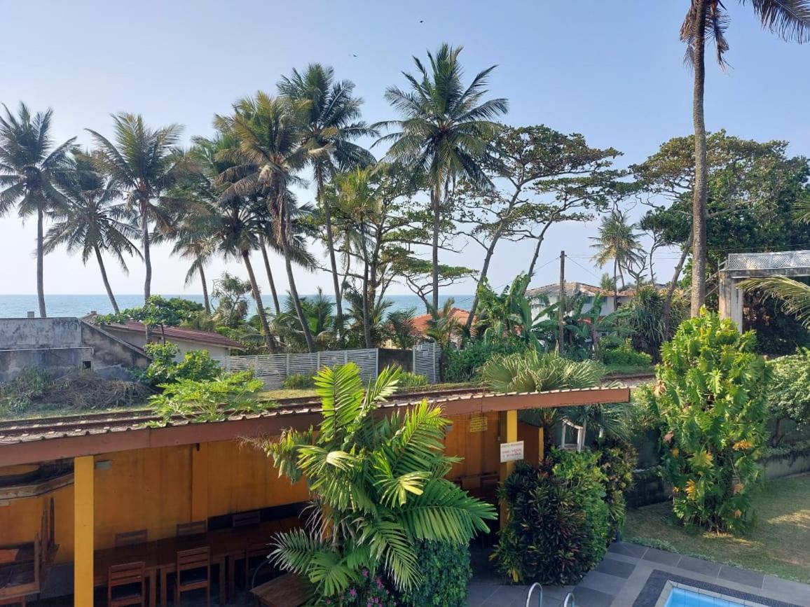 Ranveli Beach Hotel Dehiwala-Mount Lavinia Zewnętrze zdjęcie